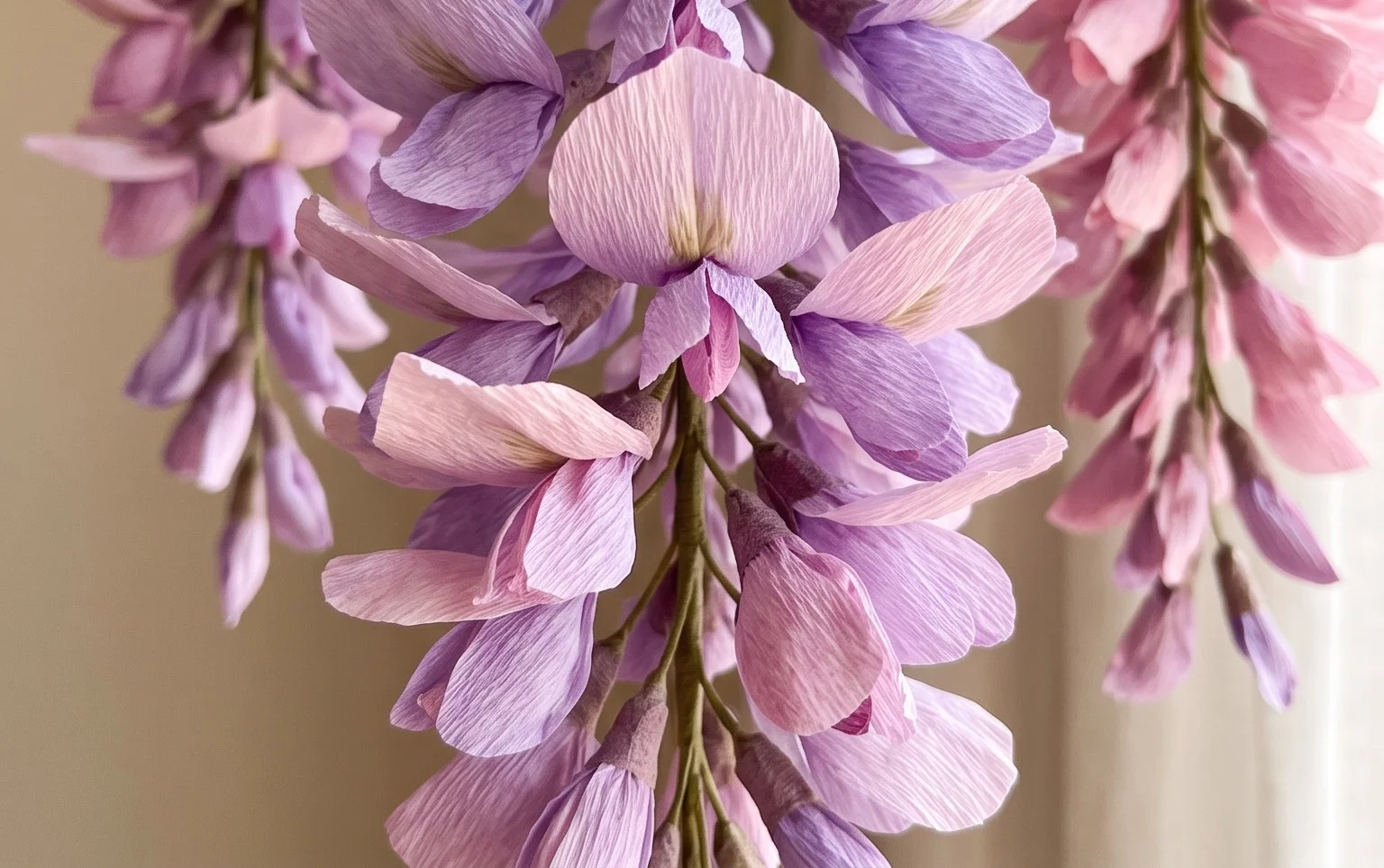 How to Make Crepe Paper Wisteria